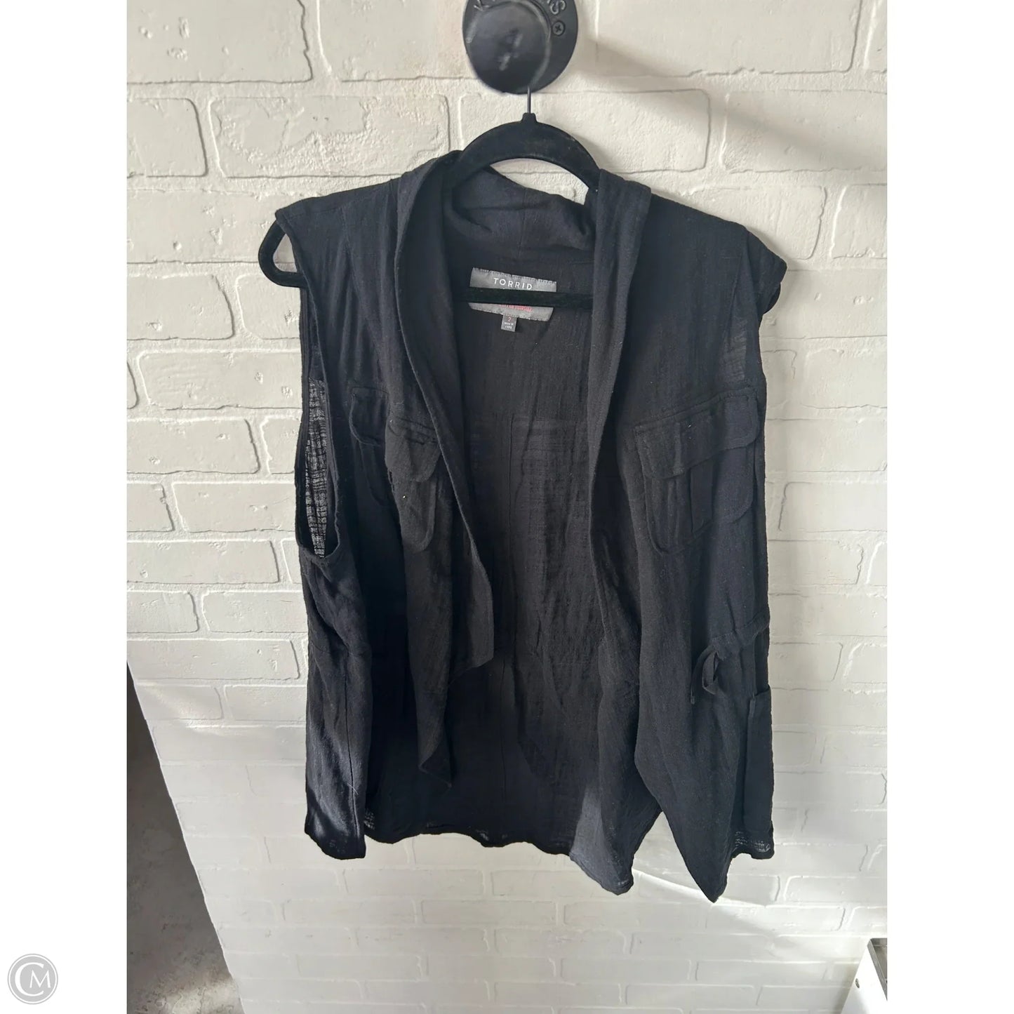 Vest Other By Torrid In Black, Size: 2x