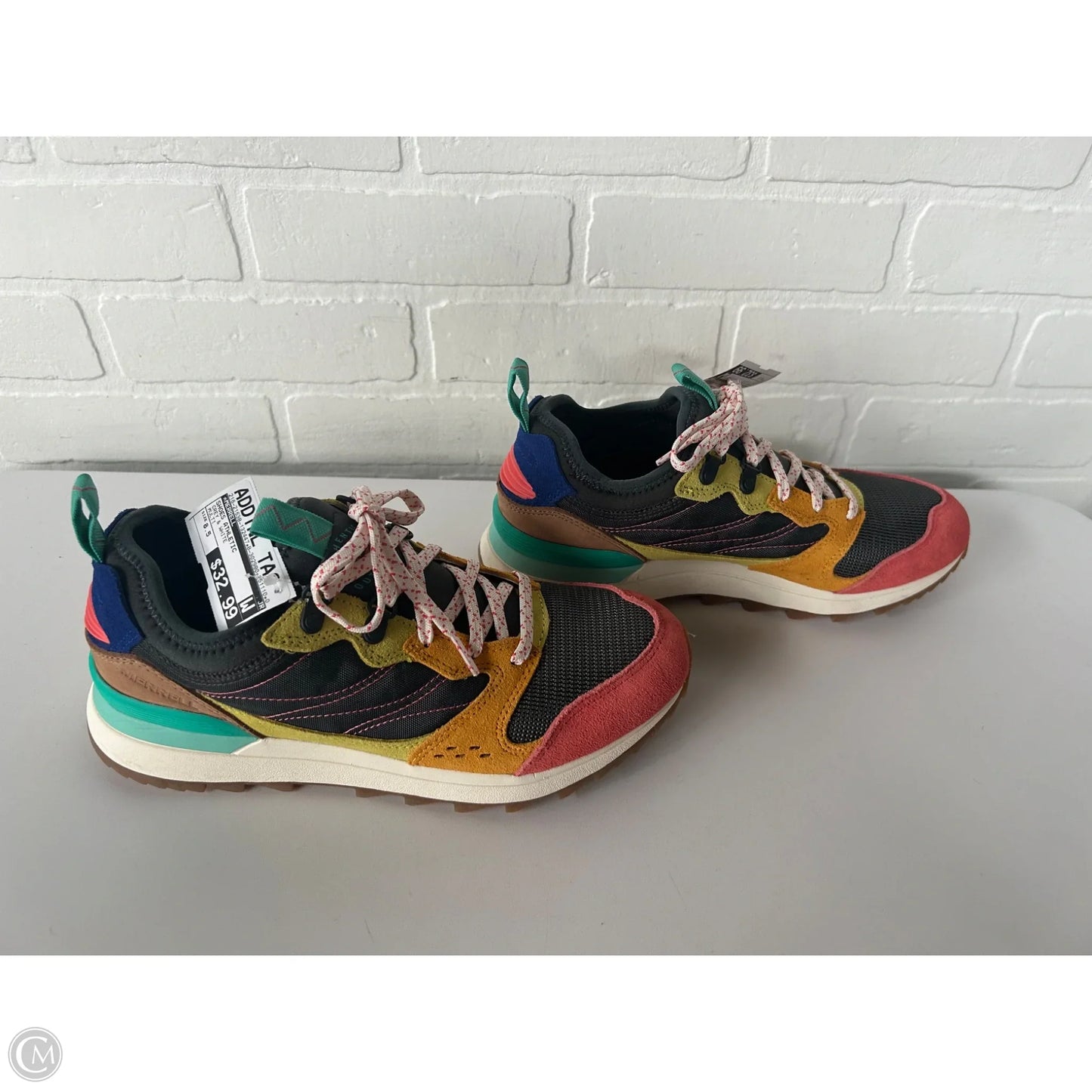 Shoes Athletic By Merrell In Grey & White, Size: 8.5