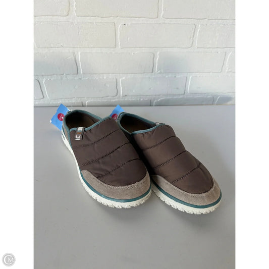 Shoes Flats By L.l. Bean In Grey, Size: 8