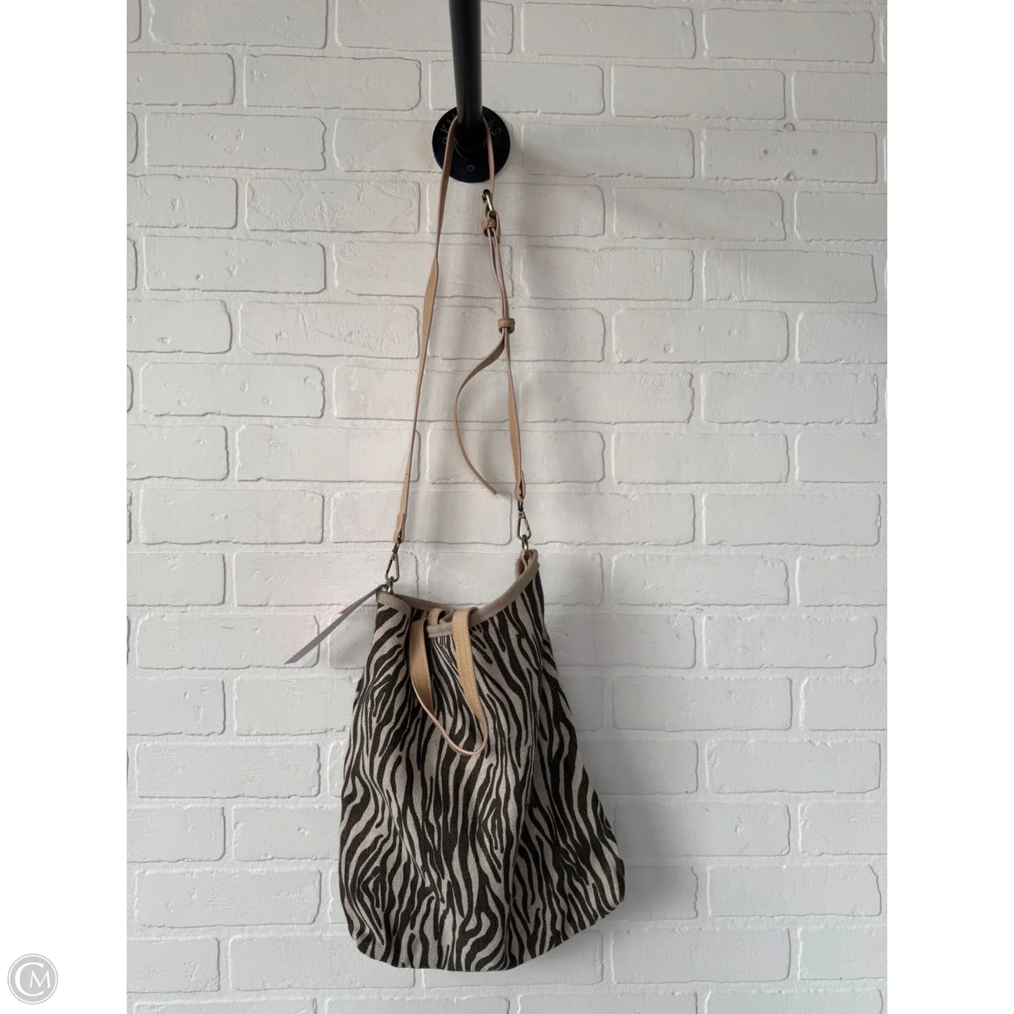 Tote By Clothes Mentor, Size: Small