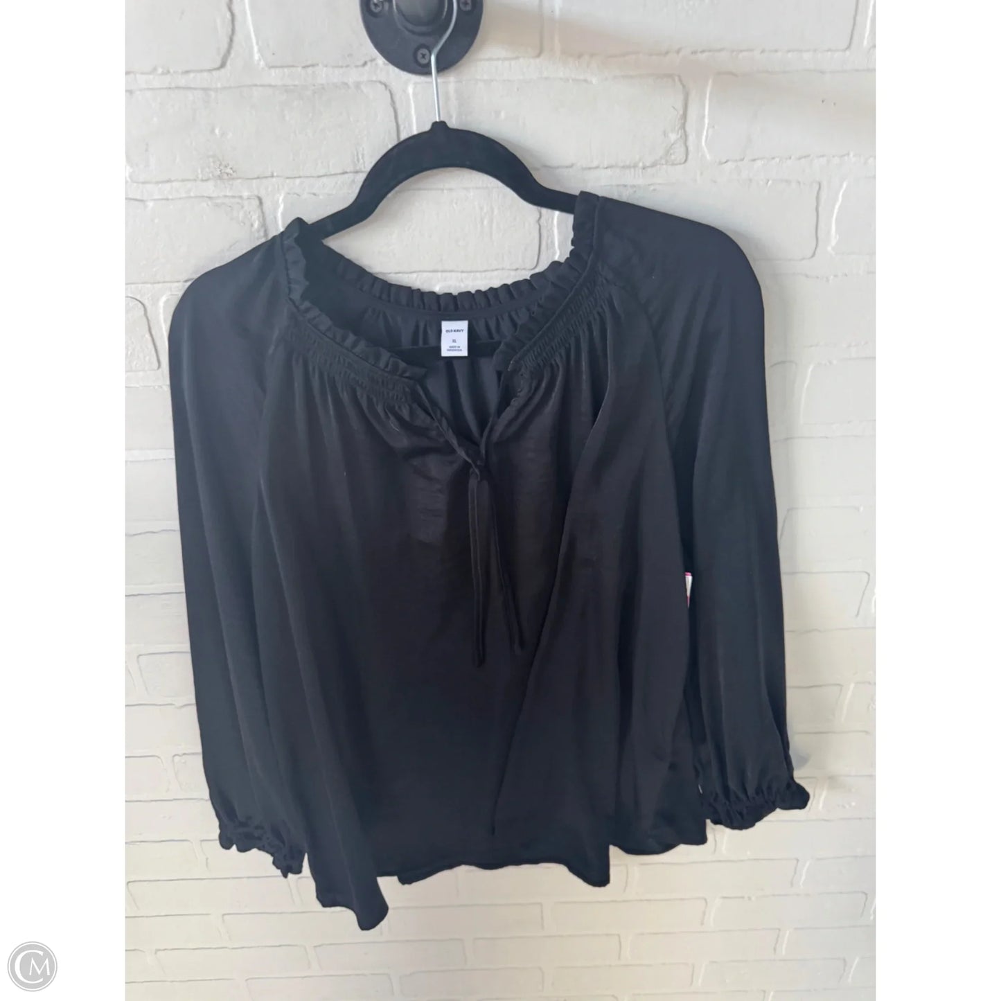 Top Long Sleeve By Old Navy In Black, Size: Xl