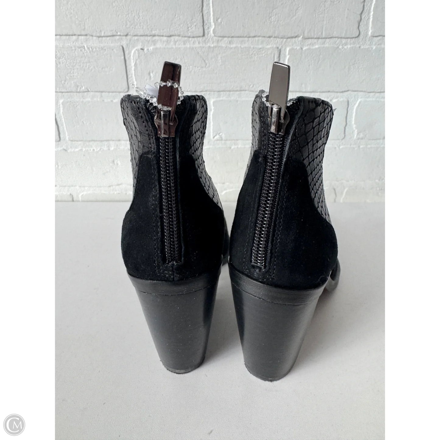Boots Ankle Heels By Vince Camuto In Black, Size: 8