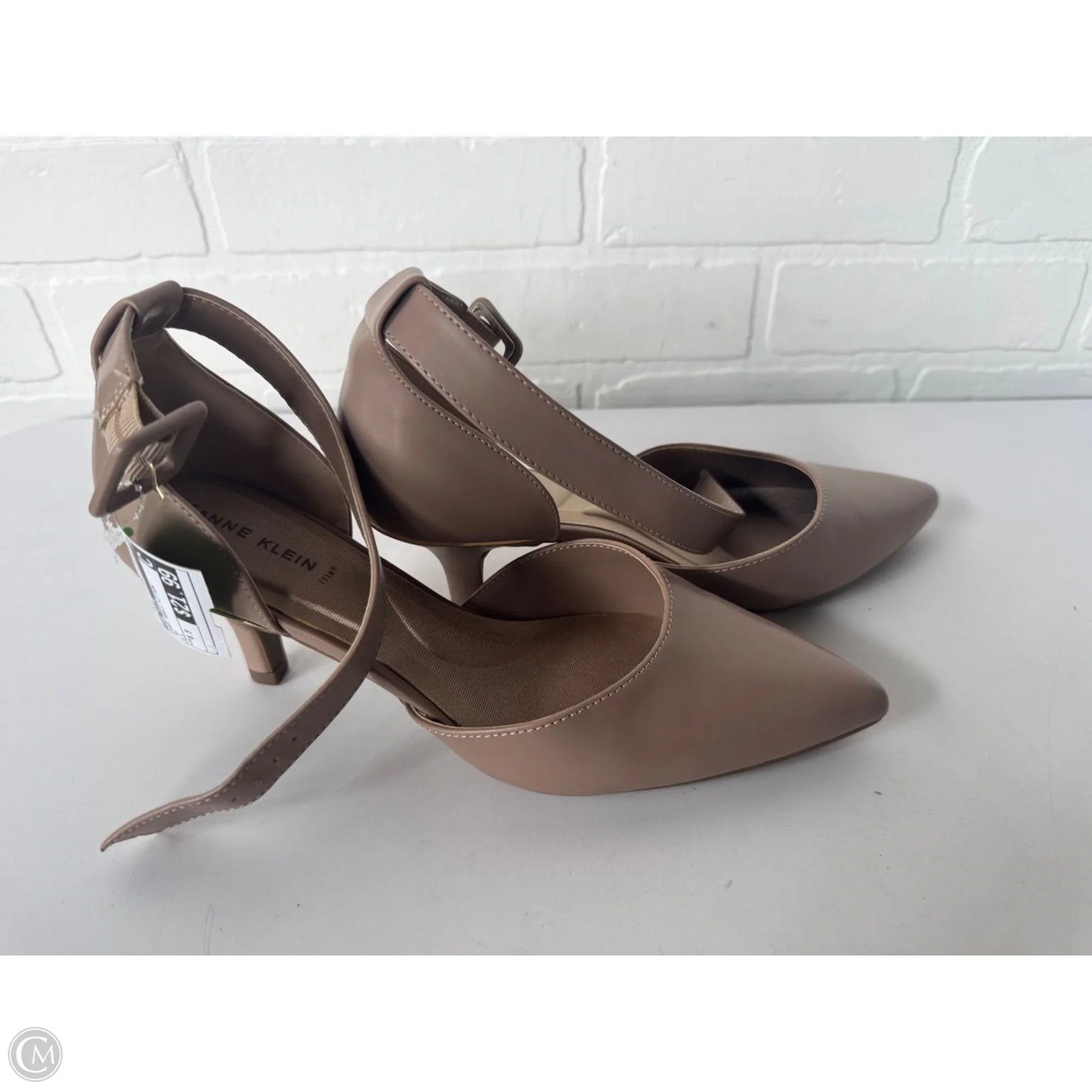 Shoes Heels Kitten By Anne Klein In Tan, Size: 8.5