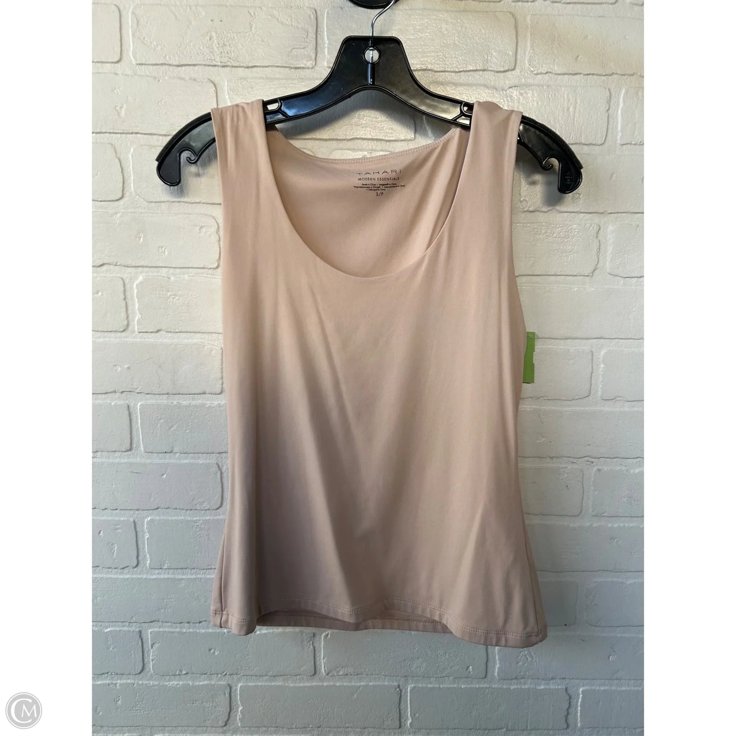 Top Sleeveless Basic By Tahari In Peach, Size: S
