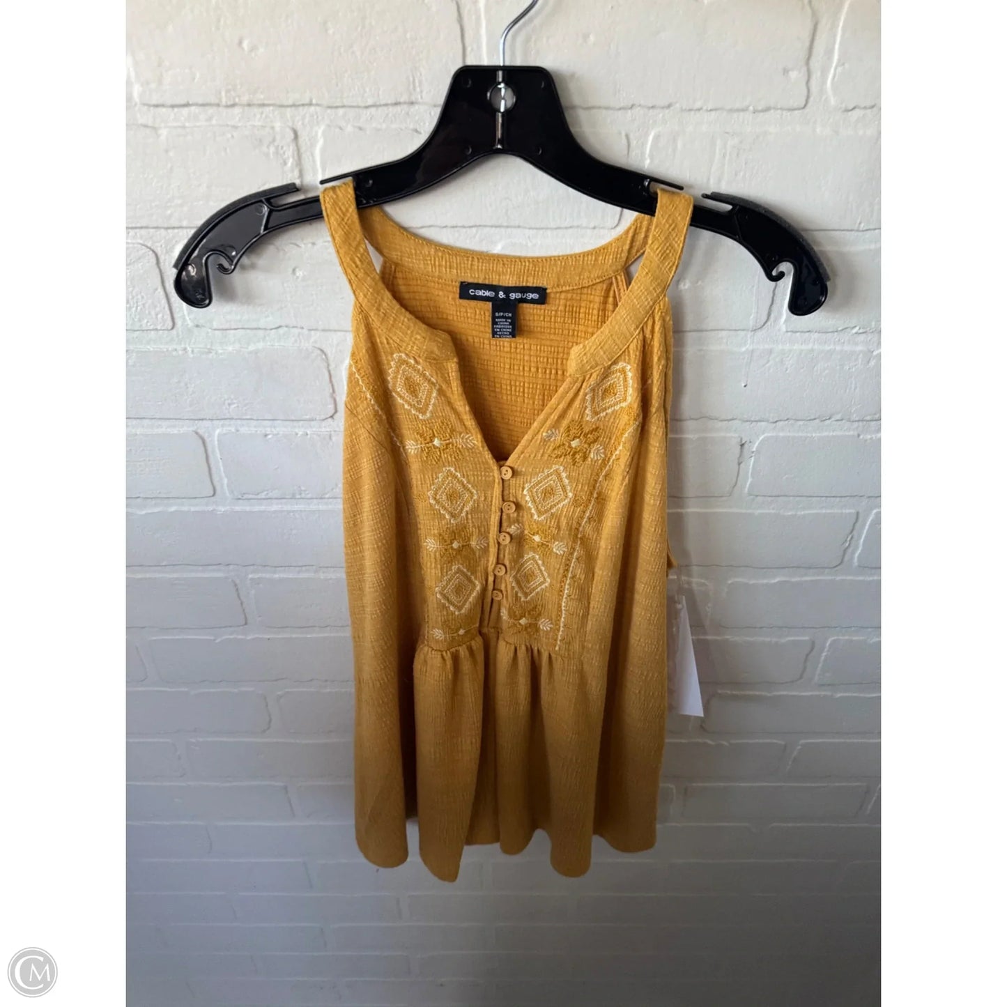 Top Sleeveless By Cable And Gauge In Yellow, Size: S