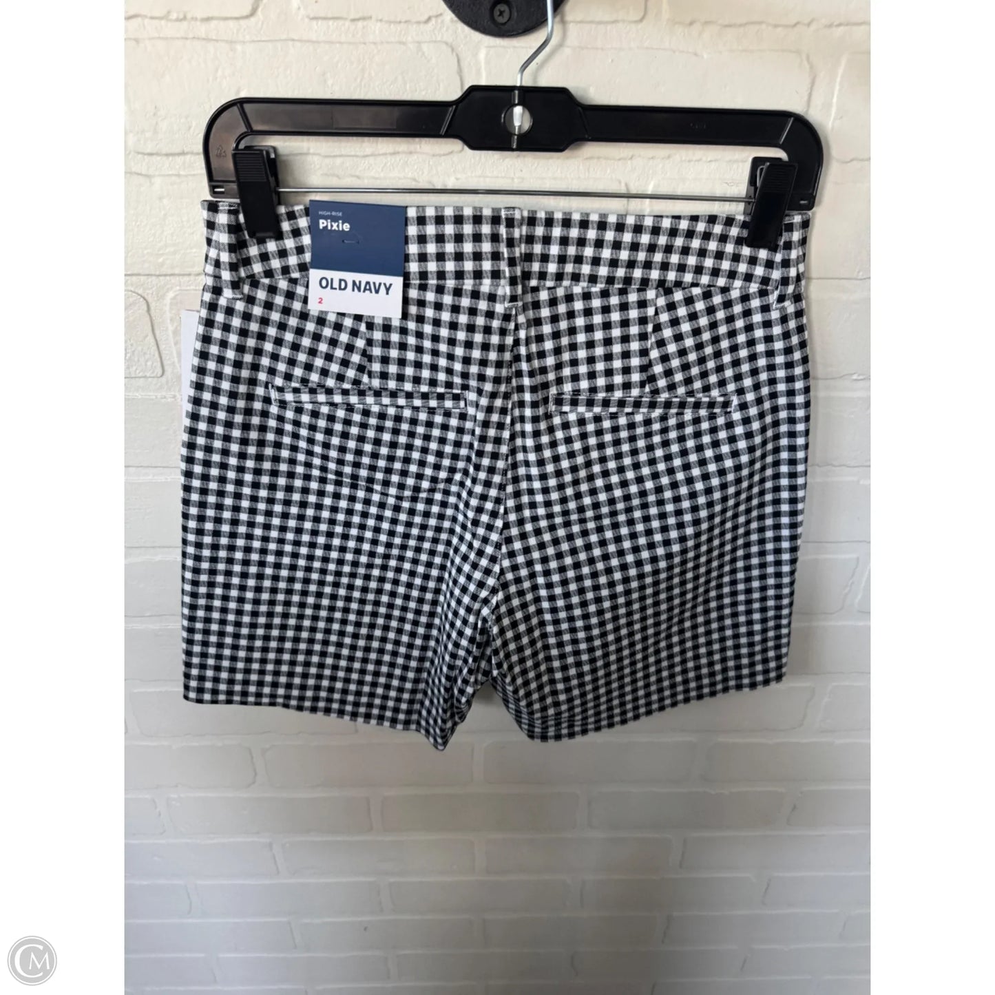 Shorts By Old Navy In Black & White, Size: 2