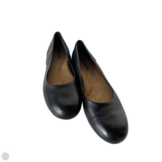 Shoes Flats By Clothes Mentor In Black, Size: 10.5