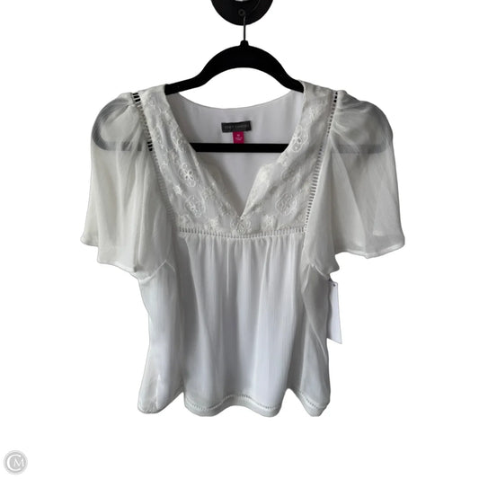 Top Short Sleeve By Vince Camuto In White, Size: Xs