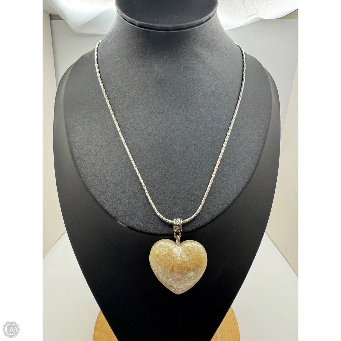 Necklace Pendant By Clothes Mentor