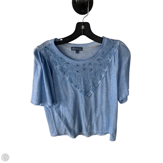 Top Short Sleeve By Democracy In Blue, Size: S