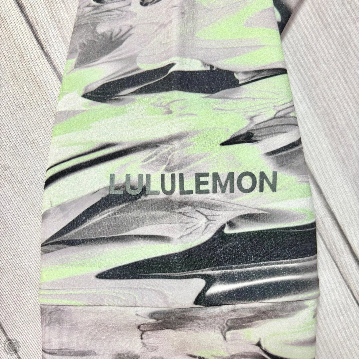 Athletic Jacket By Lululemon In Black & Green, Size: S