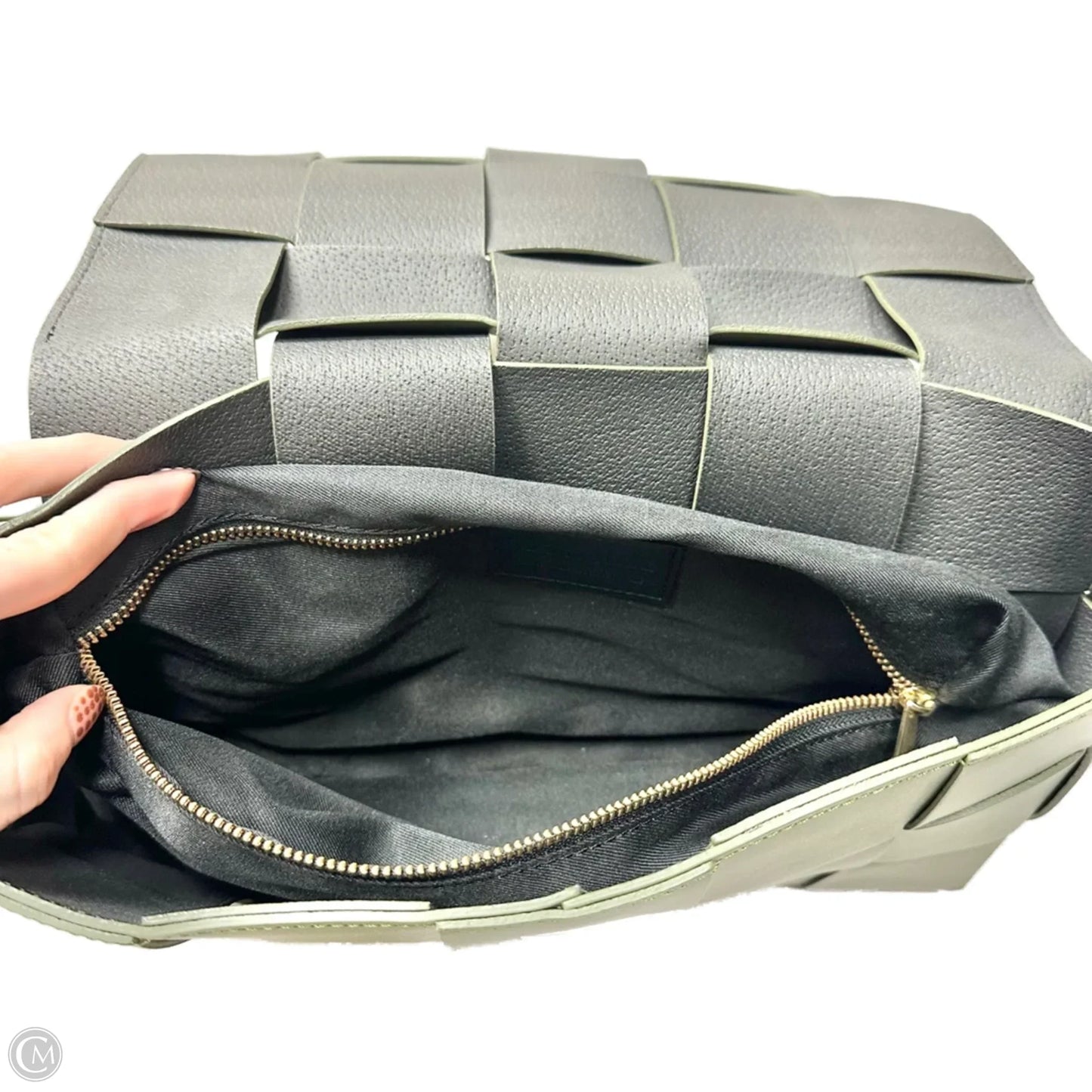 Crossbody Leather By Valentina Fiore Size: Large