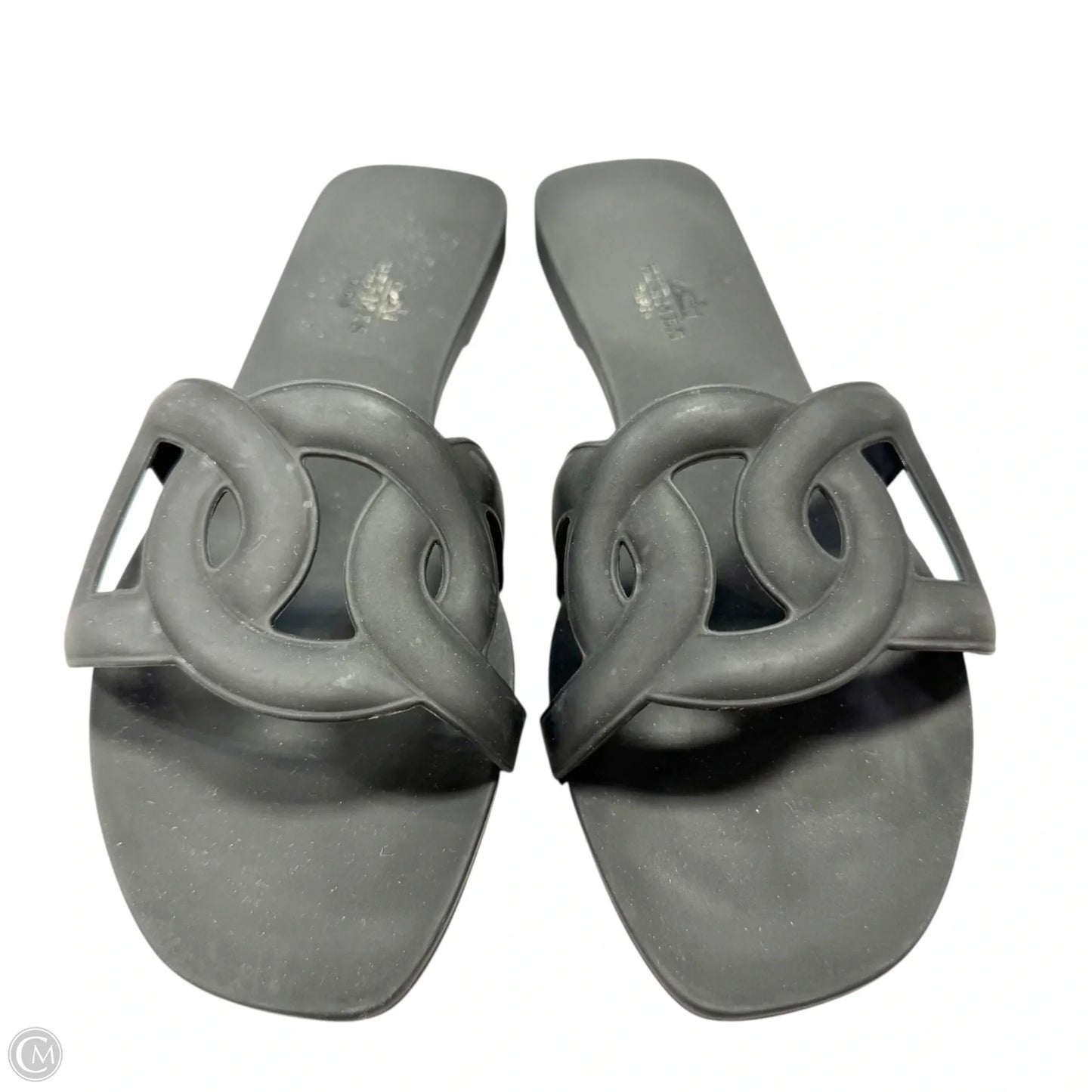 Sandals Luxury Designer By Hermes In Black, Size: 6