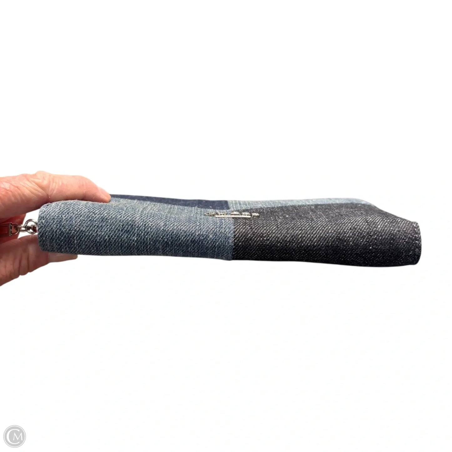 Wallet By Guess, Size: Medium