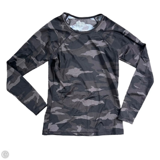Athletic Top Long Sleeve Crewneck By Athleta In Camouflage Print, Size: S