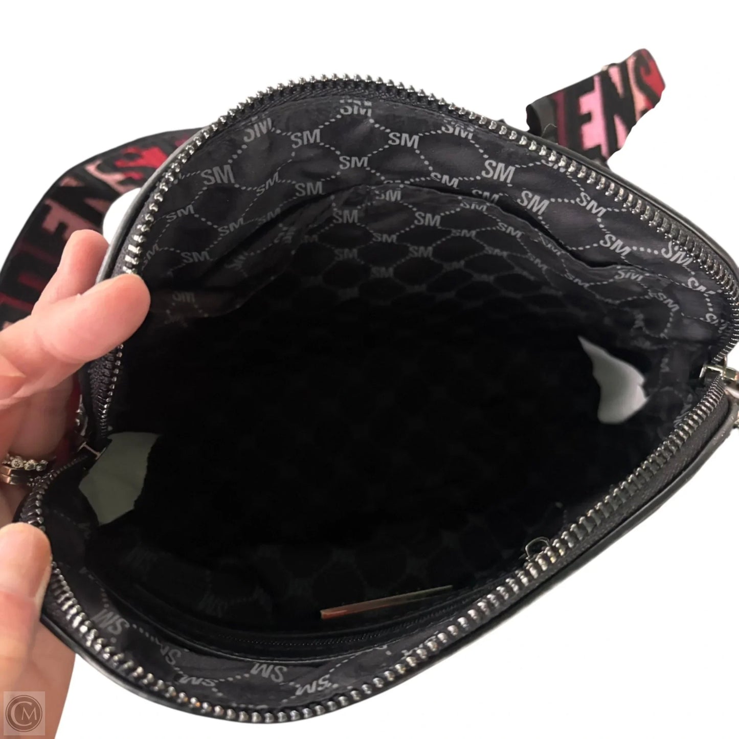 Crossbody By Steve Madden, Size: Medium