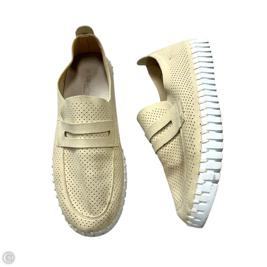 Shoes Flats By Isle Jacobsen In Cream, Size: 8.5