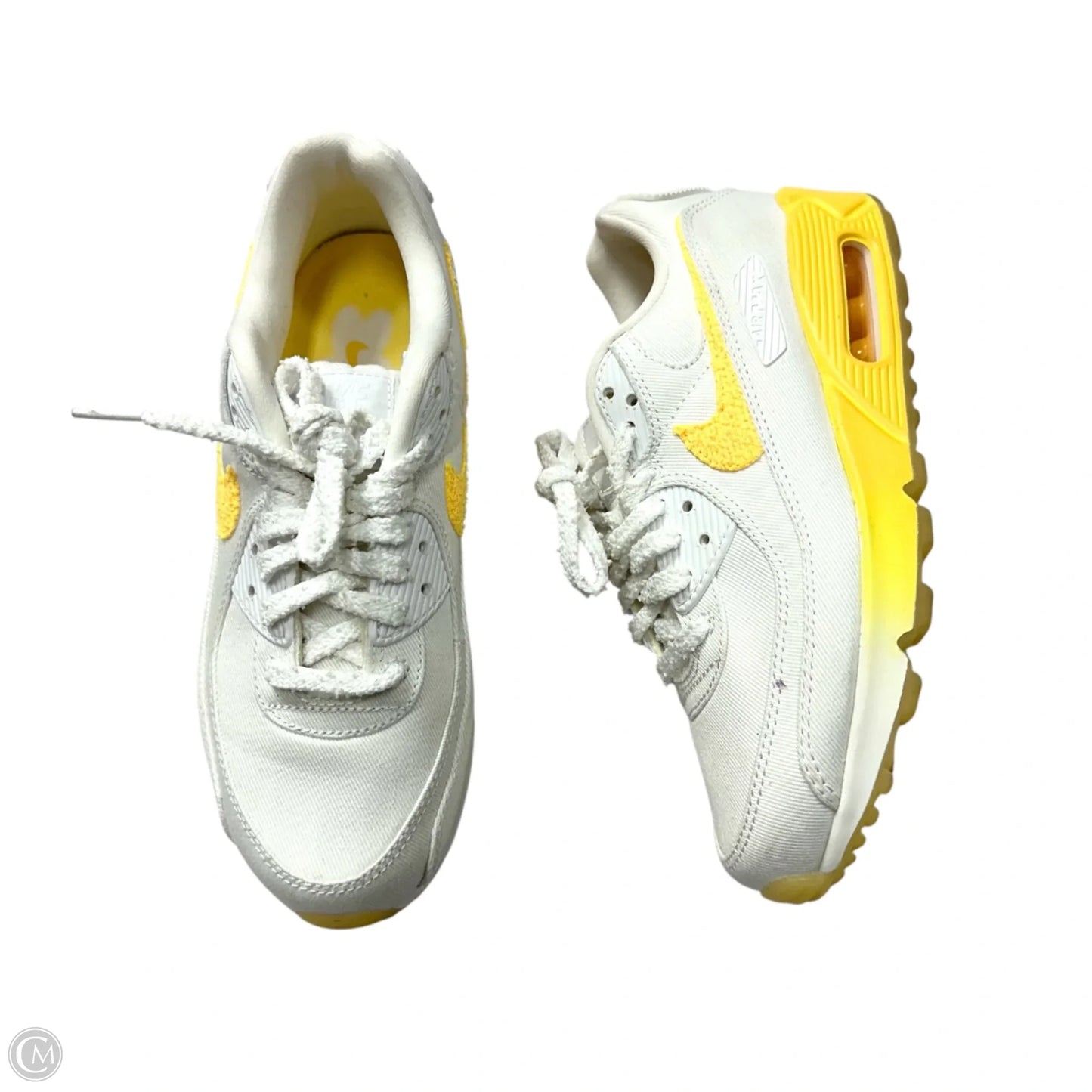Shoes Sneakers By Nike In White & Yellow, Size: 7