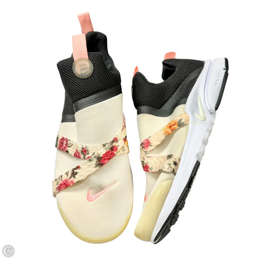 Shoes Sneakers By Nike In Floral Print, Size: 9