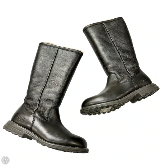 Boots Designer By Ugg In Black, Size: 8