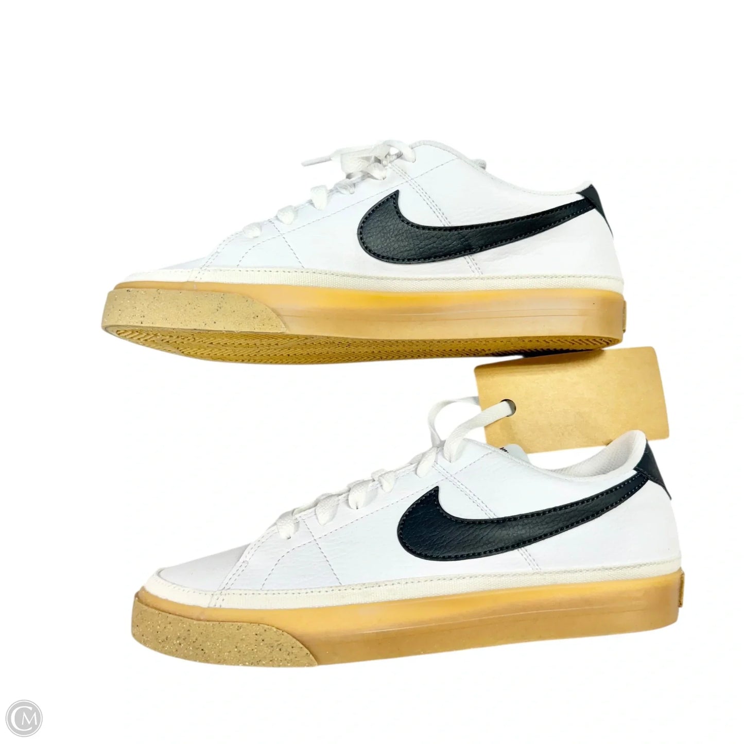 Shoes Sneakers By Nike In White, Size: 9