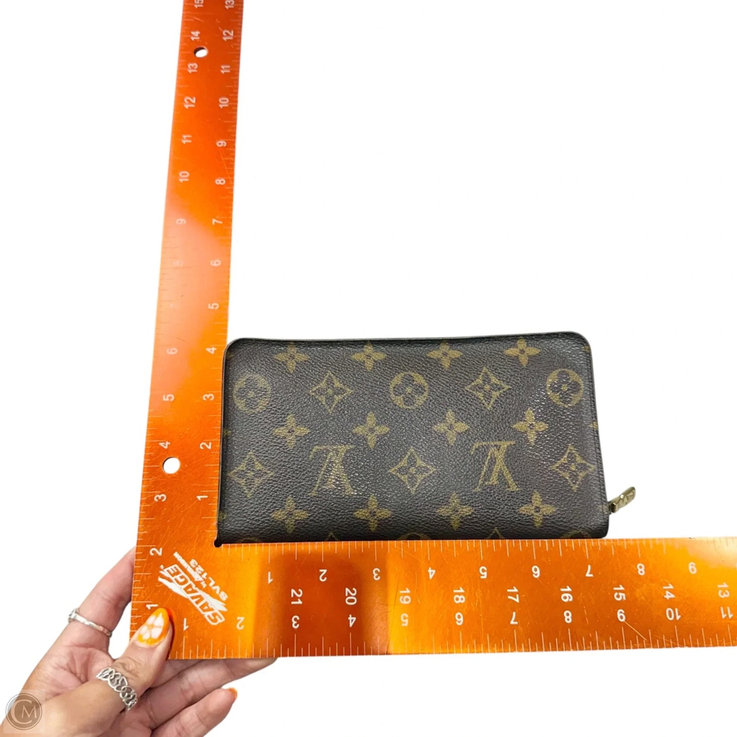 Wallet Luxury Designer By Louis Vuitton, Size: Medium