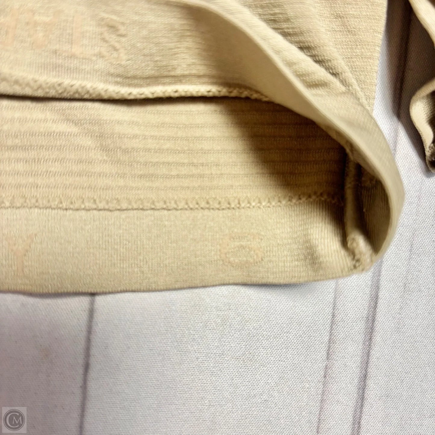 Athletic Top Long Sleeve Crewneck By Lululemon In Tan, Size: S