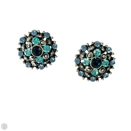 Earrings Stud