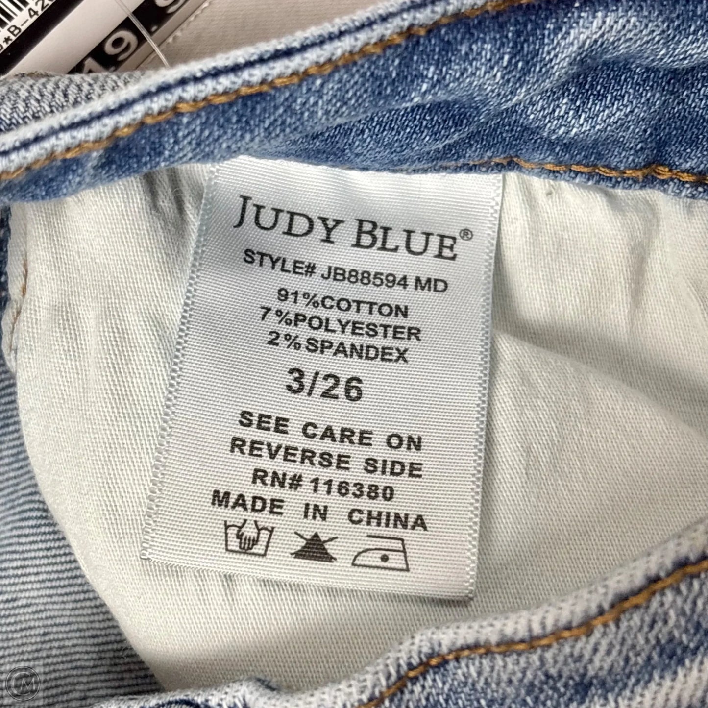 Jeans Flared By Judy Blue In Blue Denim, Size: 2