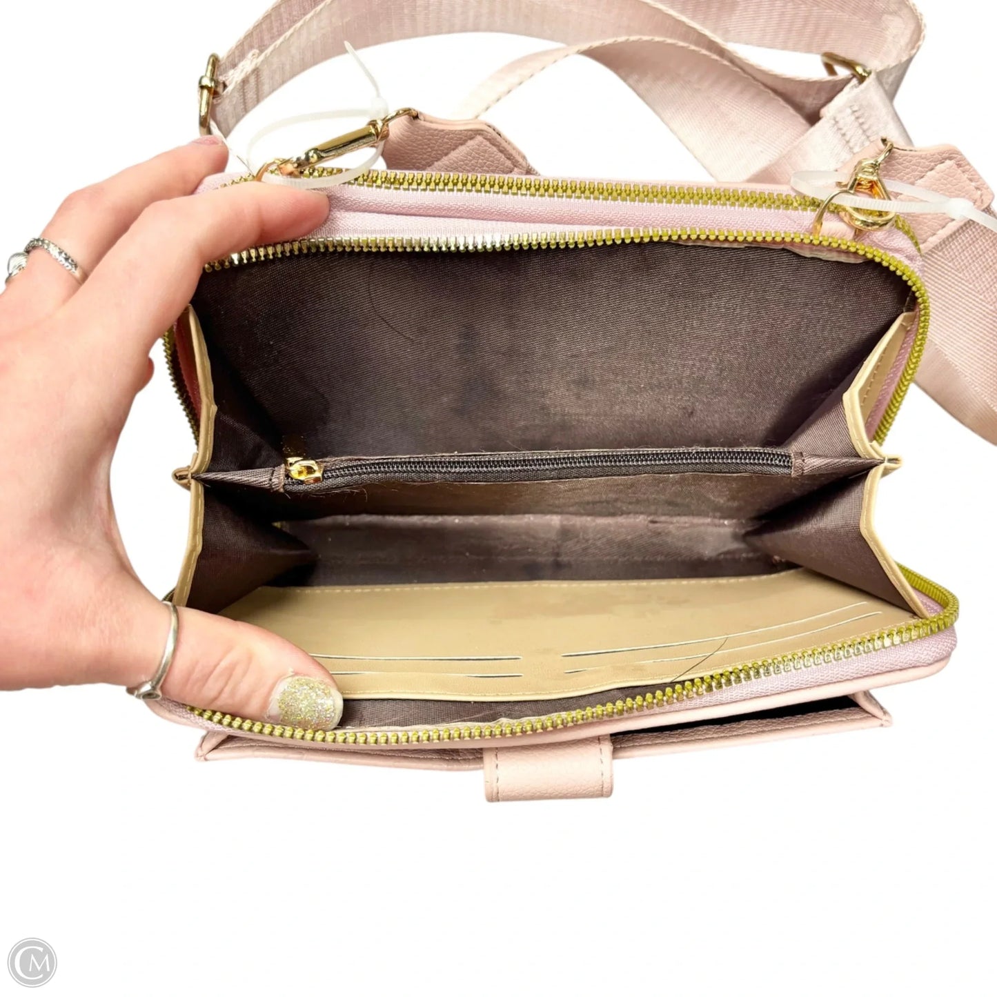 Crossbody By Clothes Mentor, Size: Small