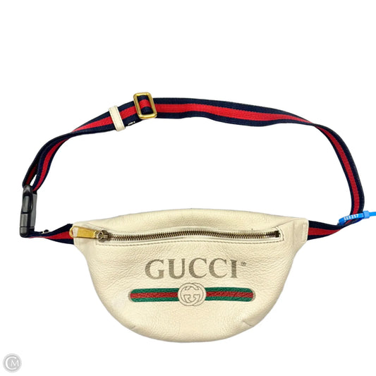 Belt Bag Luxury Designer By Gucci, Size: Small