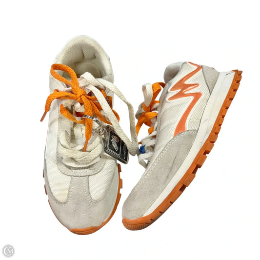 Shoes Luxury Designer By Marc Jacobs In Orange & White, Size: 5.5