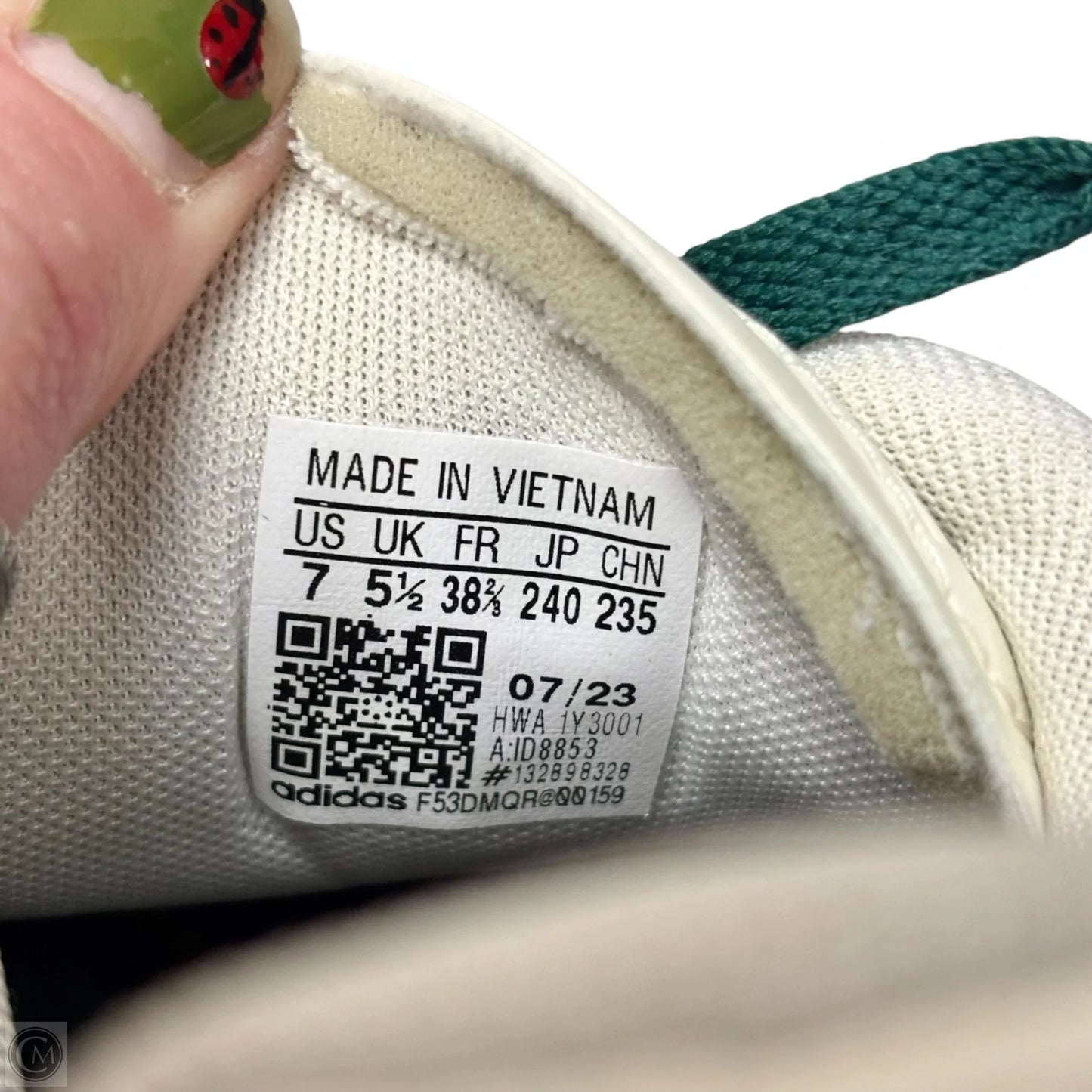 Shoes Sneakers By Adidas In Green & White, Size: 7