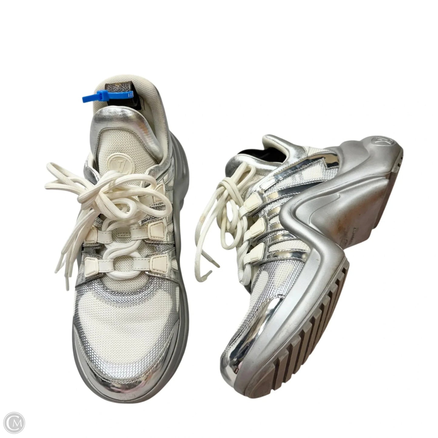 Shoes Luxury Designer By Louis Vuitton In Silver & White, Size: 6