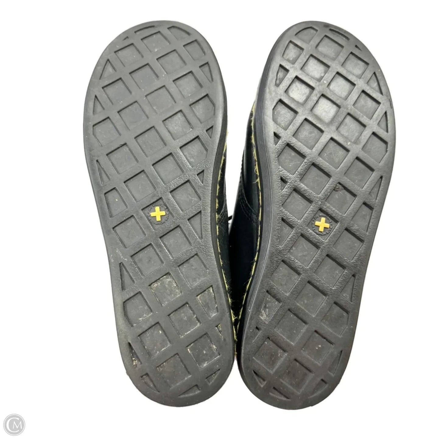Shoes Sneakers By Dr Martens In Black, Size: 6