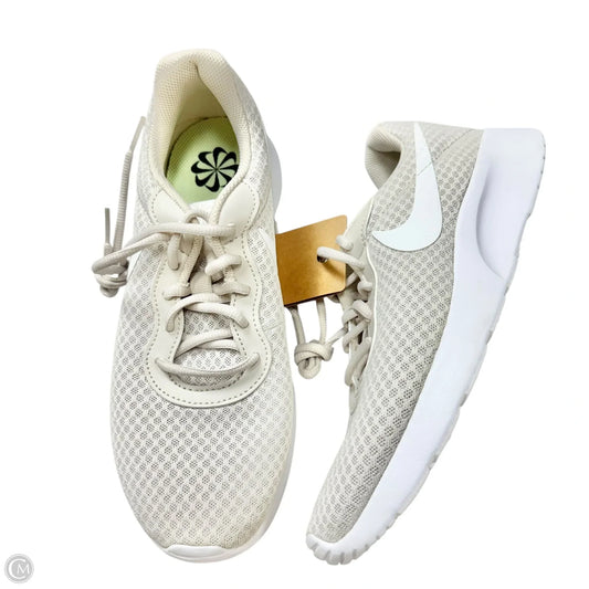 Shoes Athletic By Nike In Cream, Size: 9