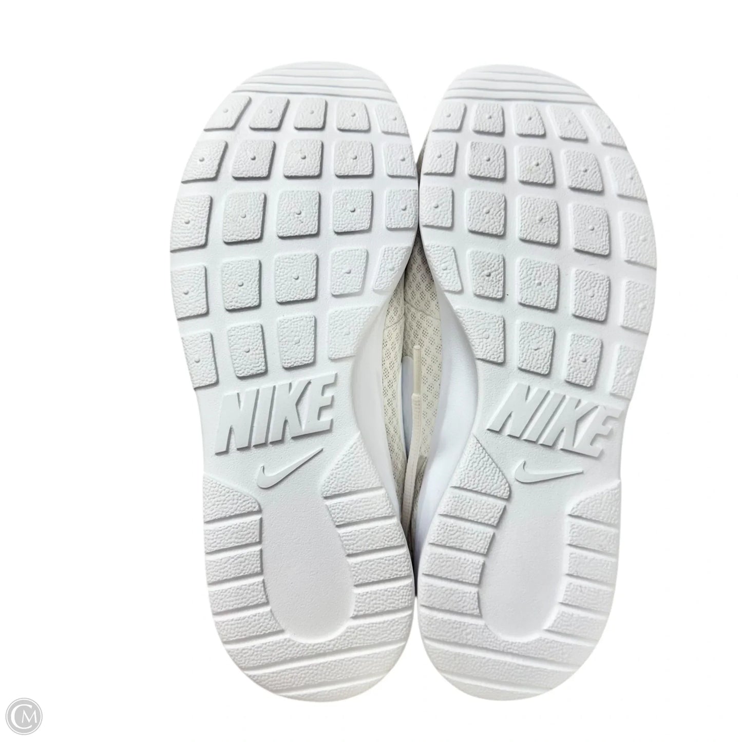 Shoes Athletic By Nike In Cream, Size: 9