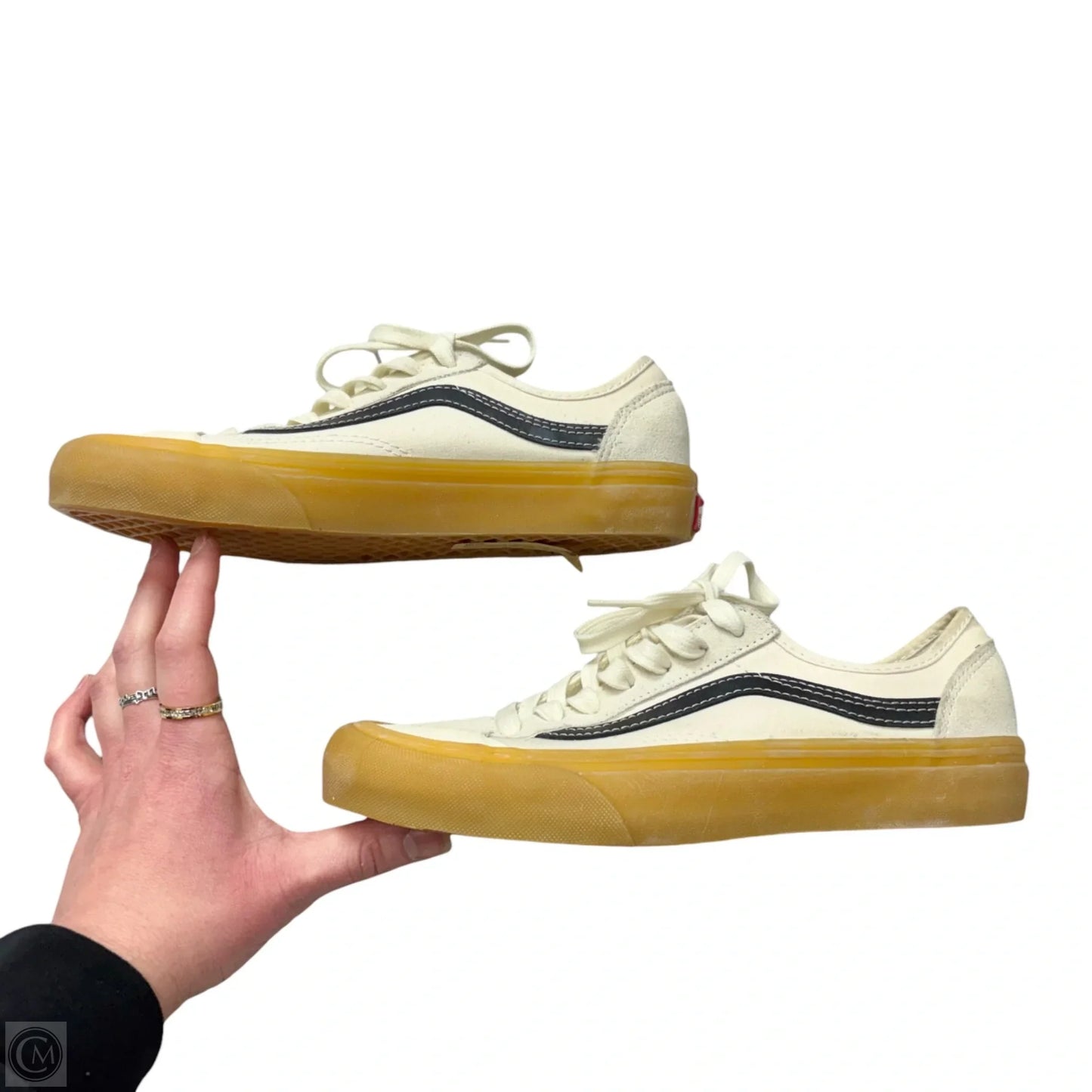 Shoes Sneakers By Vans In White, Size: 7.5