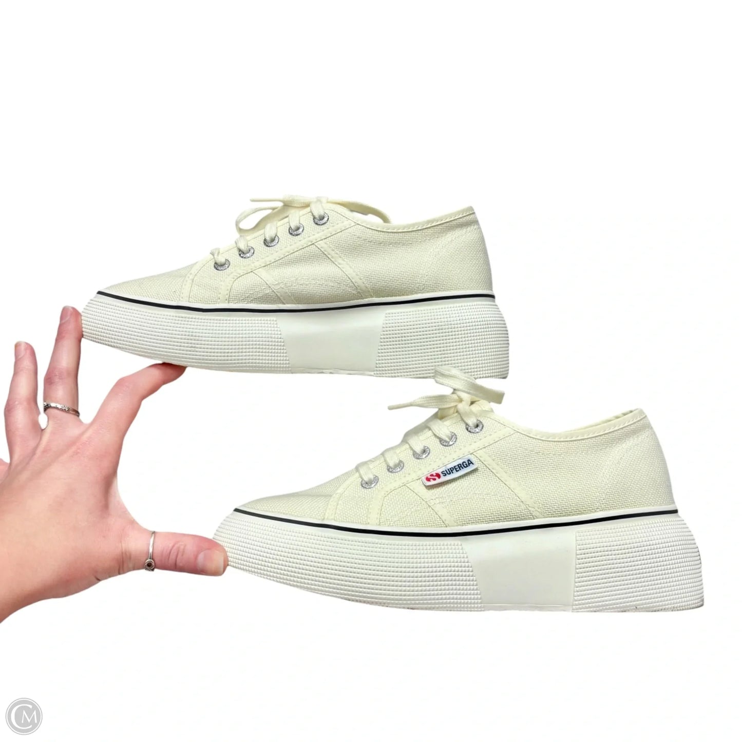 Shoes Sneakers By Superga In Cream, Size: 7.5