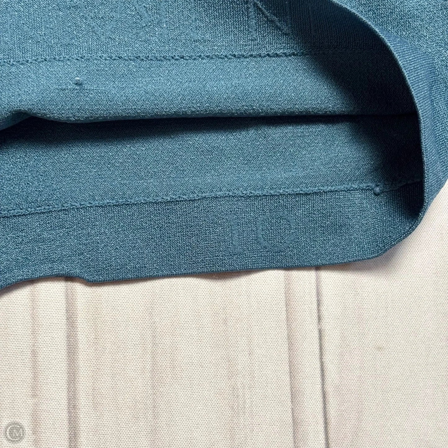 Athletic Top Long Sleeve Crewneck By Lululemon In Teal, Size: L
