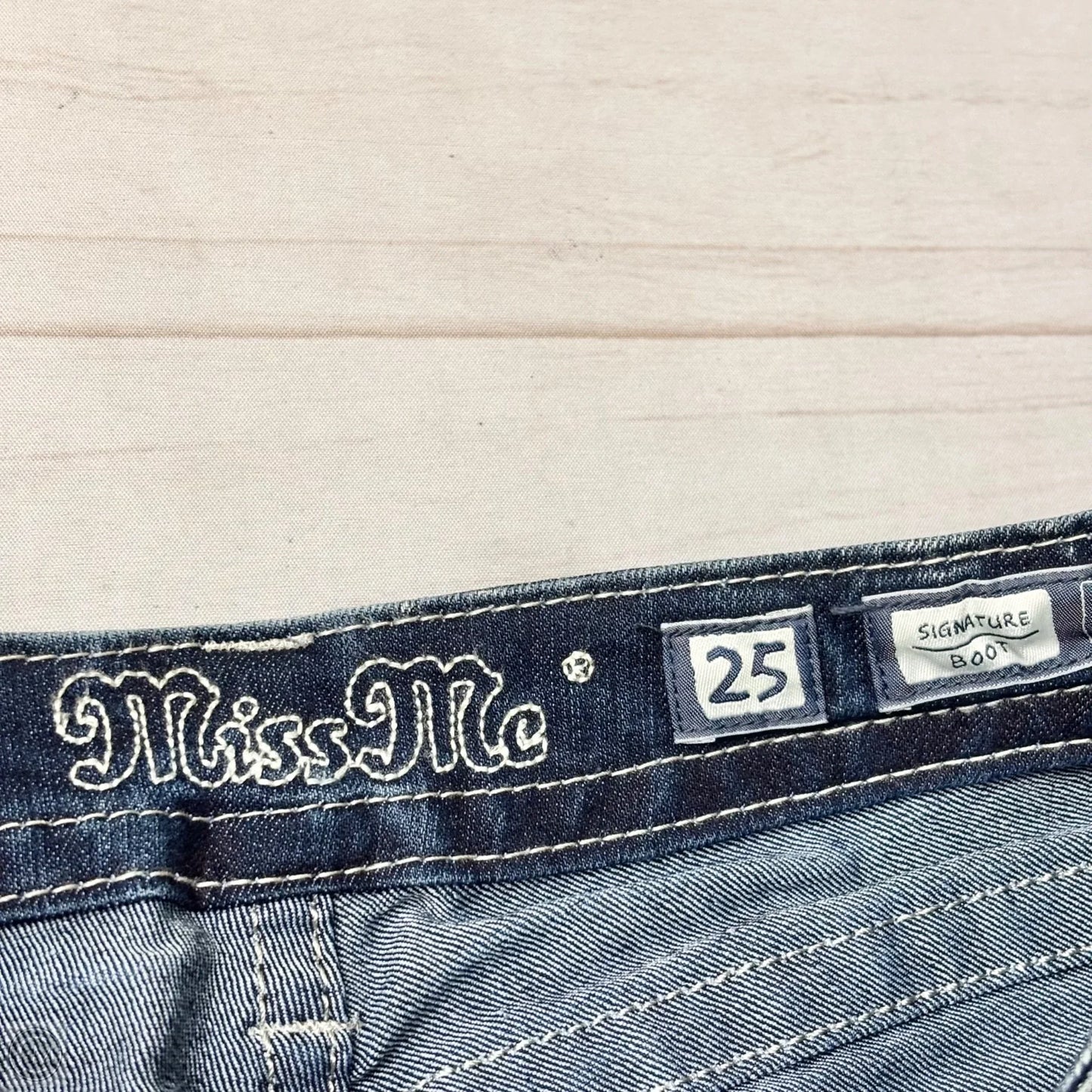 Jeans Boot Cut By Miss Me In Blue Denim, Size: 2