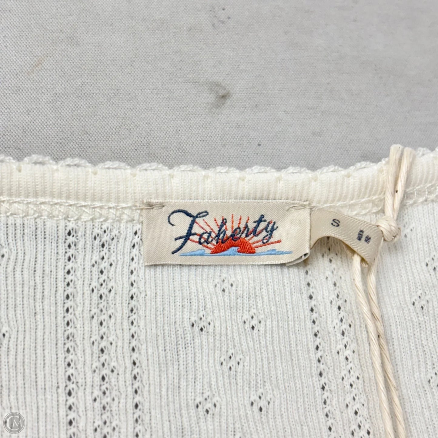 Top Long Sleeve By Faherty In Cream & Green, Size: S