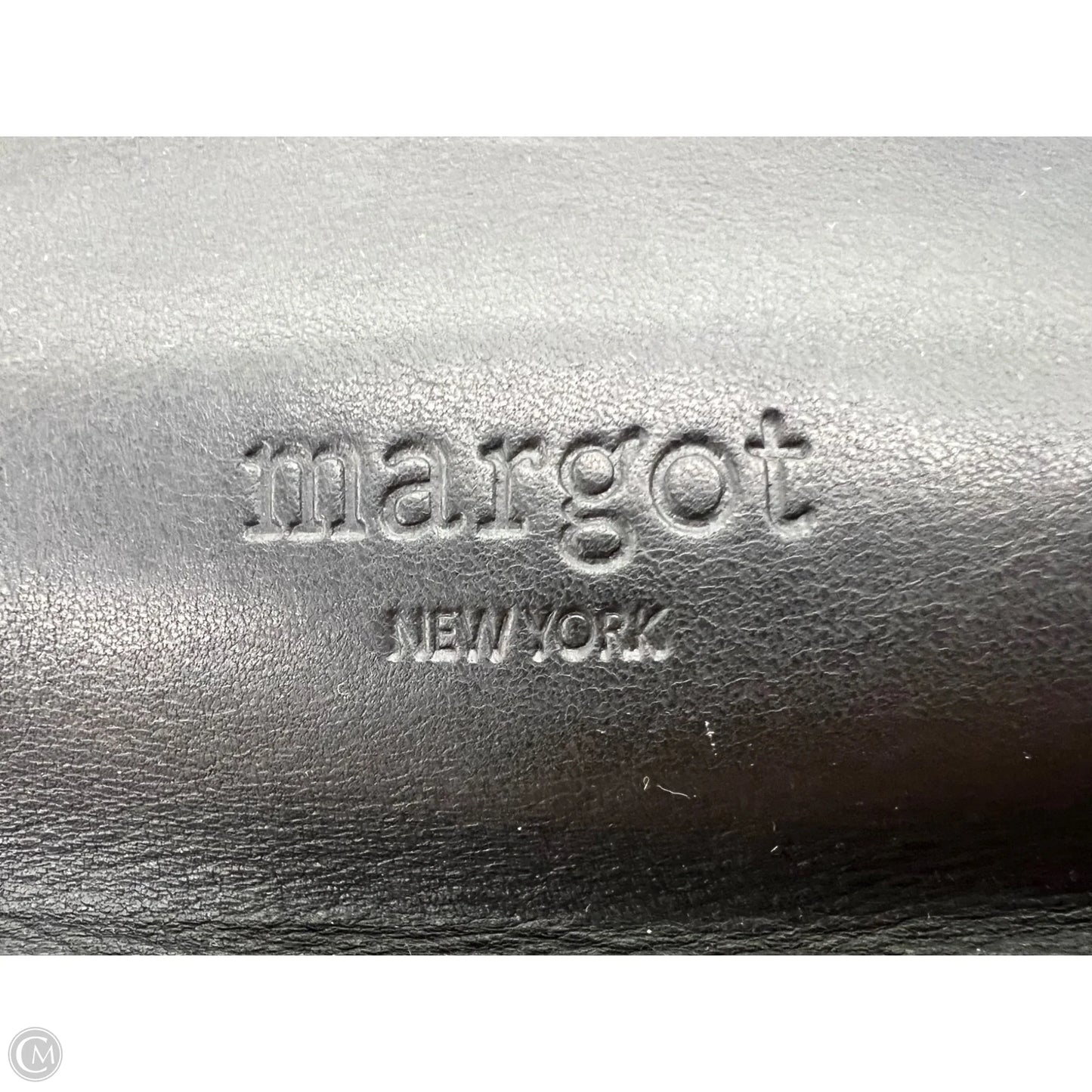 Crossbody By Margot, Size: Medium