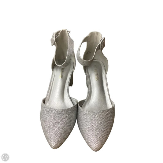 Shoes Heels Block By Dream Pairs In Silver, Size: 11