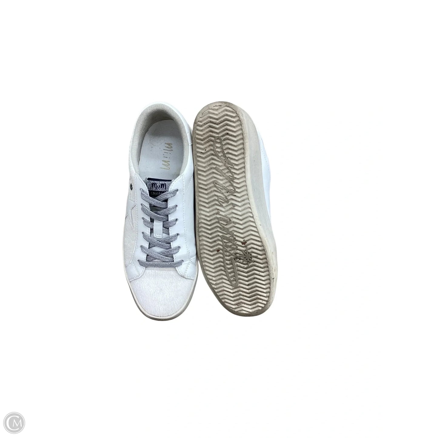 Shoes Sneakers By Clothes Mentor In White, Size: 6.5