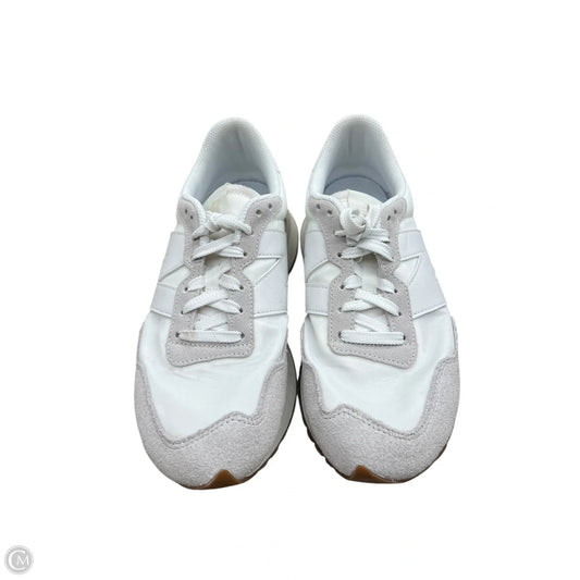 Shoes Athletic By New Balance In White, Size: 8.5