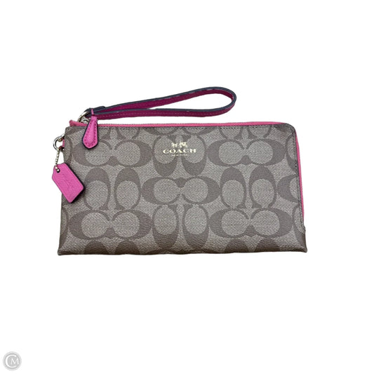 Wristlet Designer By Coach, Size: Large