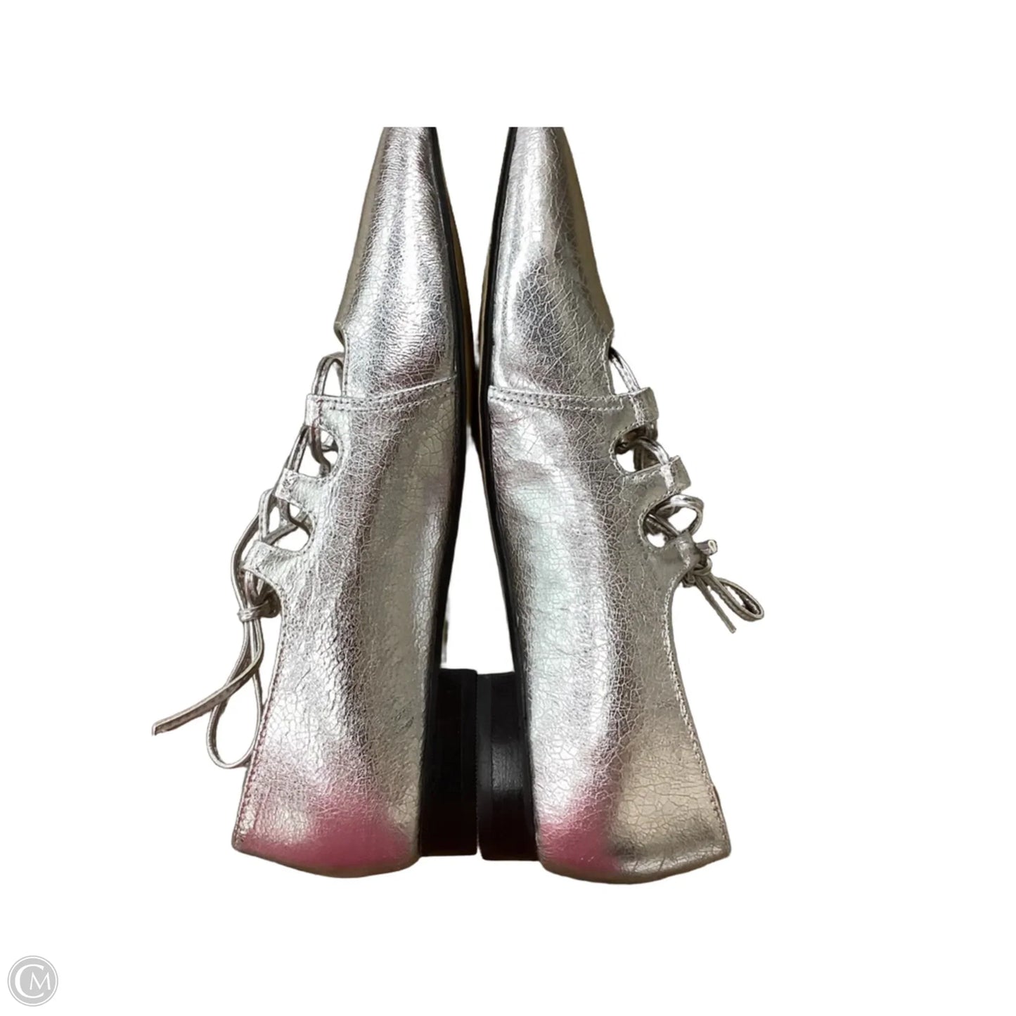 Shoes Flats By Clothes Mentor In Silver, Size: 8.5