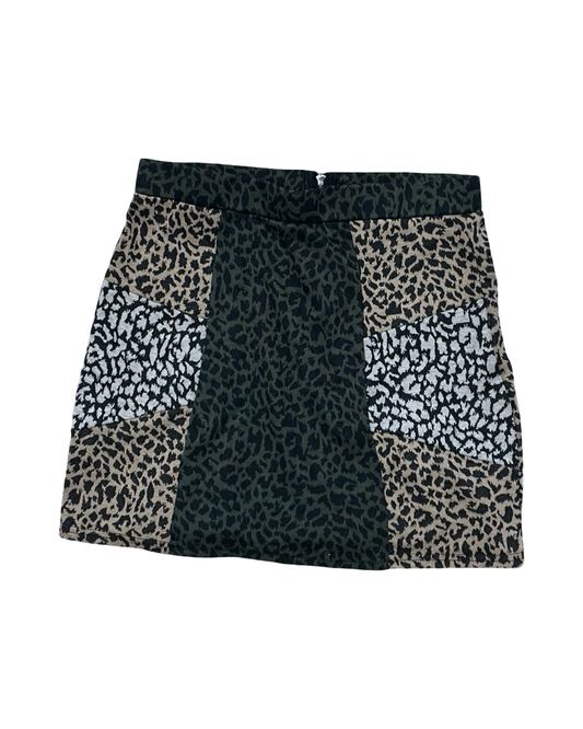 Skirt Mini & Short By Gigio In Green & Tan, Size:M