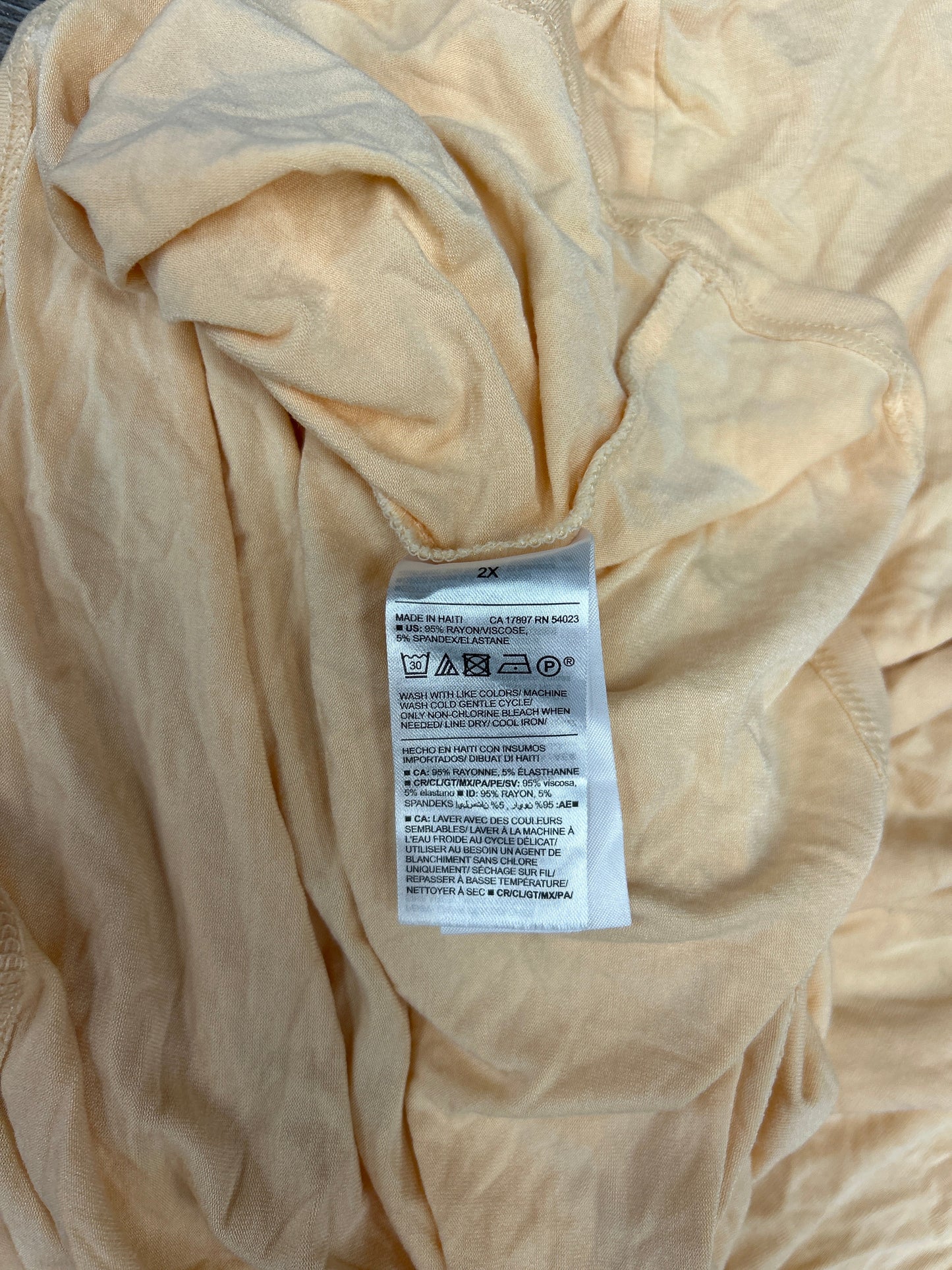 Top Short Sleeve By Old Navy In Orange, Size: 2x